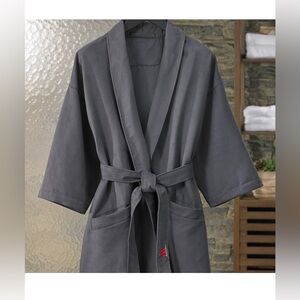 Marriott microfiber robe. One size. Grey
